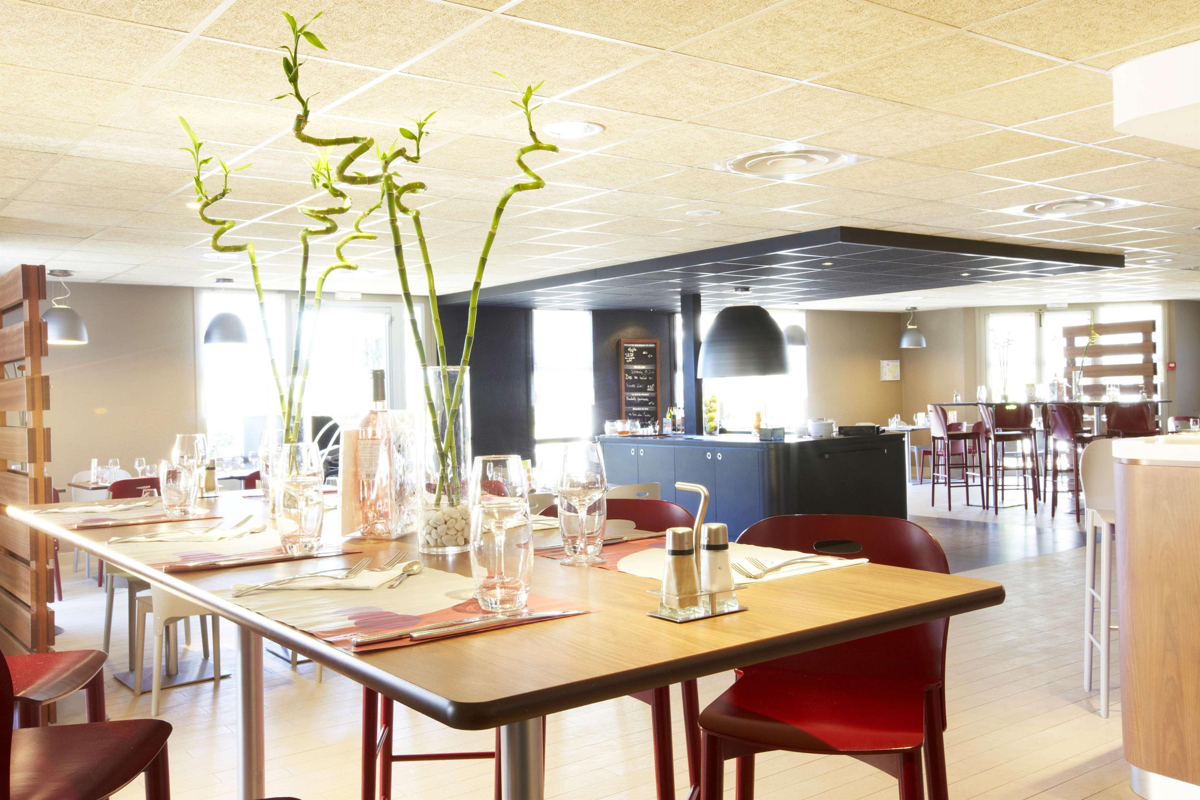 Hotel Campanile Montpellier Est Le Millénaire Ristorante foto