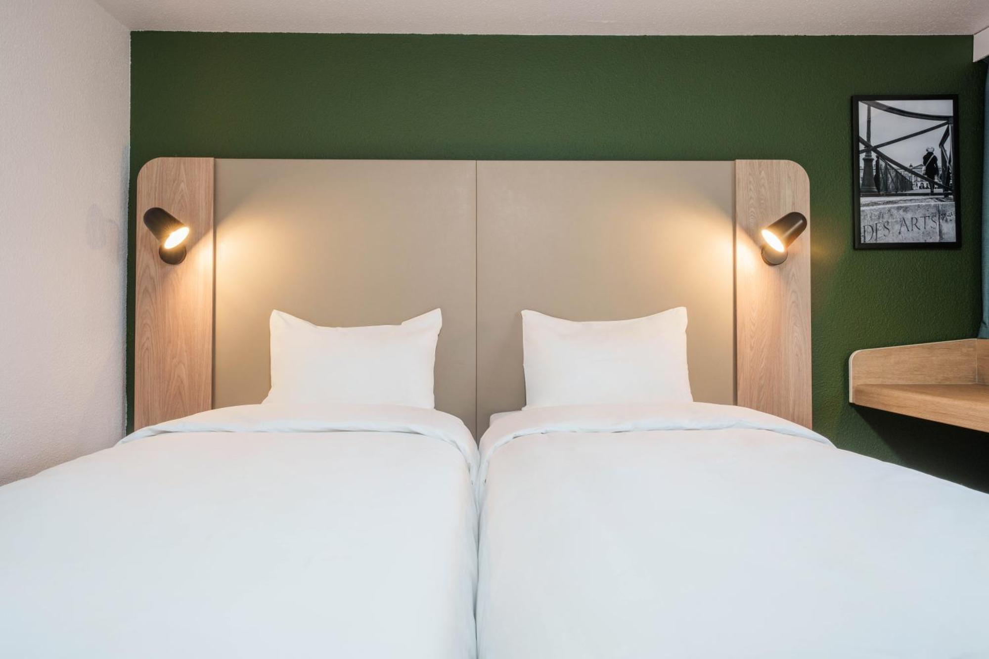 Hotel Campanile Montpellier Est Le Millénaire Esterno foto